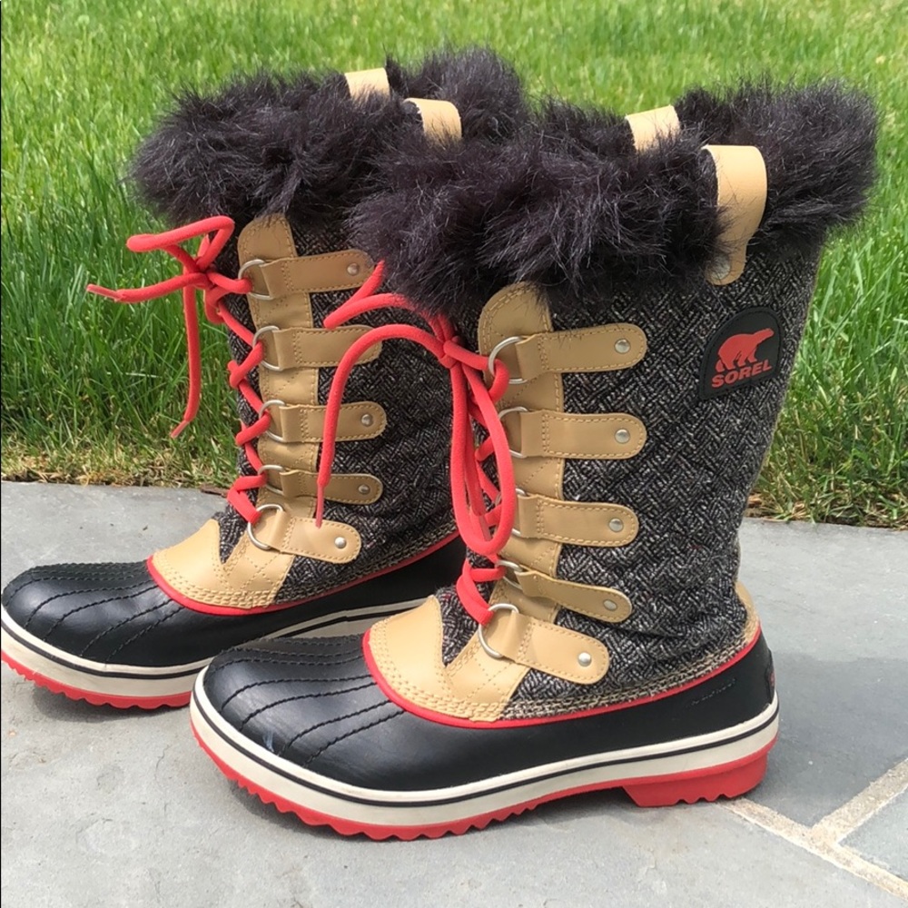 Sorrel Joan of Arctic snow boots
